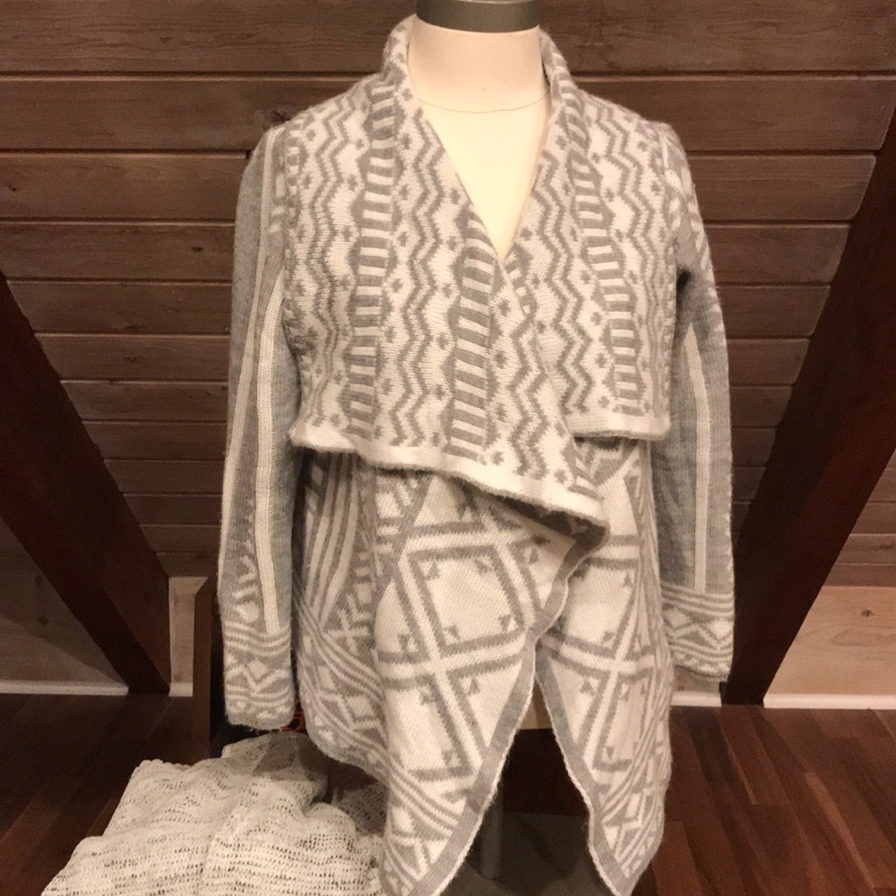 Woven heart cardigan wrap sweater